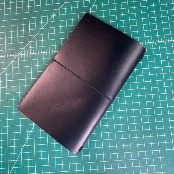 Large Journal Cover. Black sheen leather, brown interior 9x 5.5”Free Insert - Picture 3 of 7